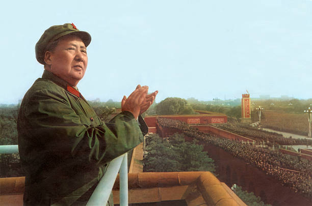 <b>CHINY</b> - <i>Mao Zedong - Czerwony Cesarz Chin</i>